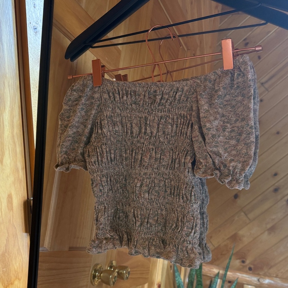 smocked crop short sleeve shirt medium floral